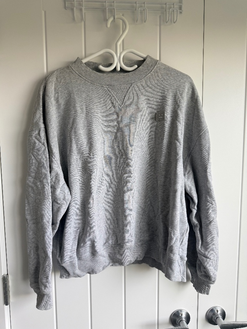 Acne Studios Grey Yana Face Logo Crewneck Sweatshirt - Portugal (PSS17)